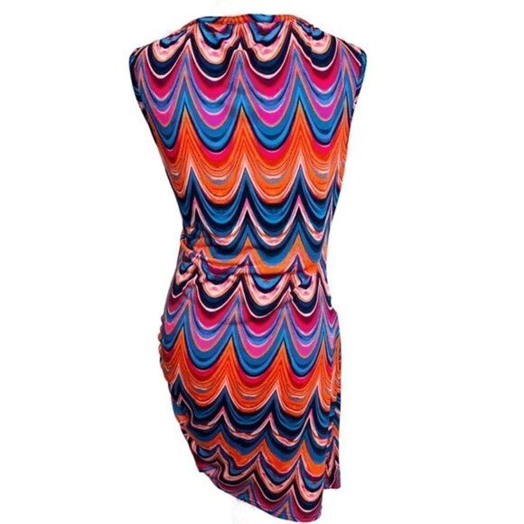 Trina Turk Dream Dress - Picture 4 of 5